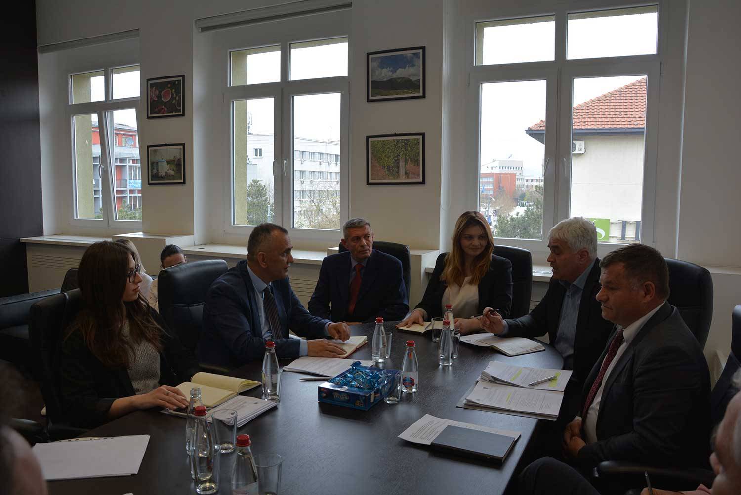 Ministrja Zivic premton përkrahje për afaristët e Kosovës