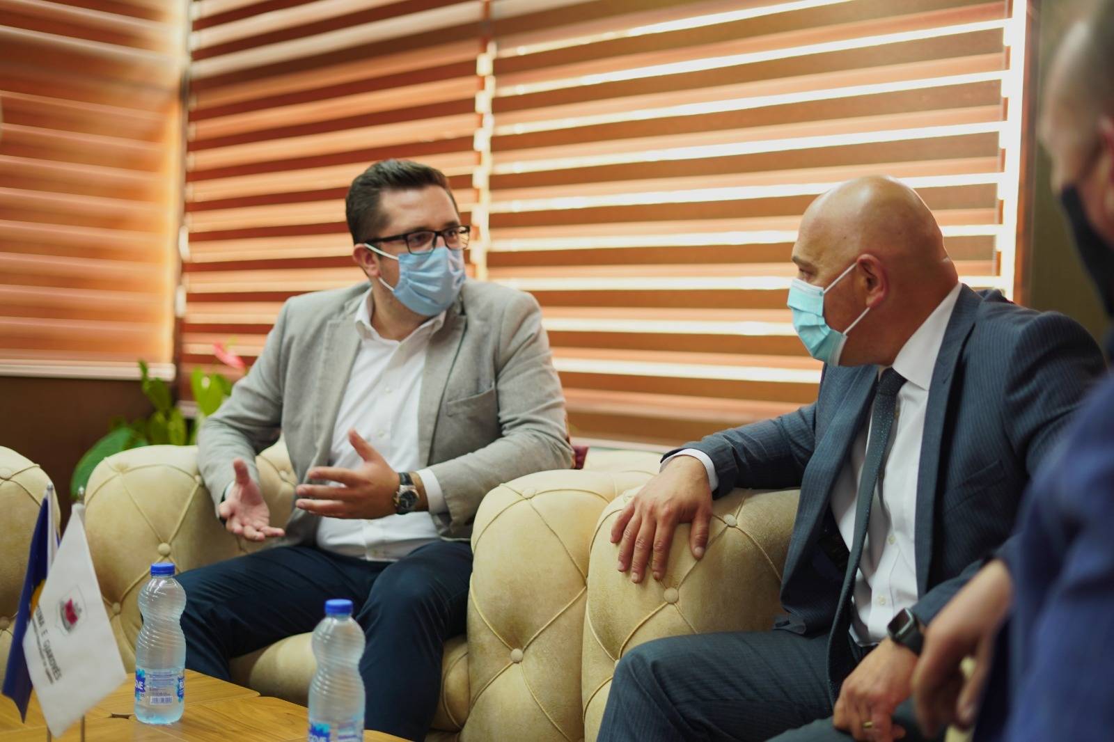 Ministar Mustafa u poseti poljoprivrednicima Đakovice