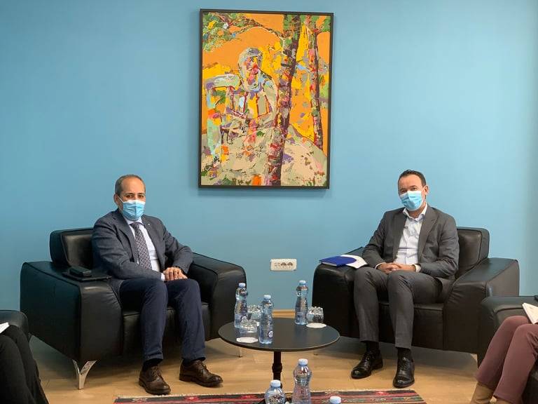 Ministri Faton Peci pret në takim Përfaqësuesin e Bankës Botërore, dakordohen për bashkëpunim të ndërsjelltë në avancimin e sektorit