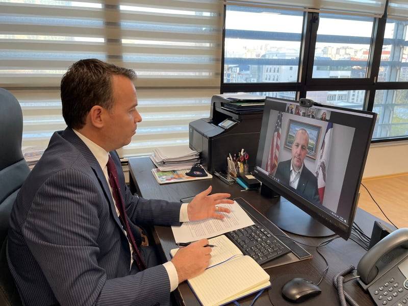 Ministri Faton Peci në takim virtual me Sekretarin për Bujqësi të Iowas, Mike Naig