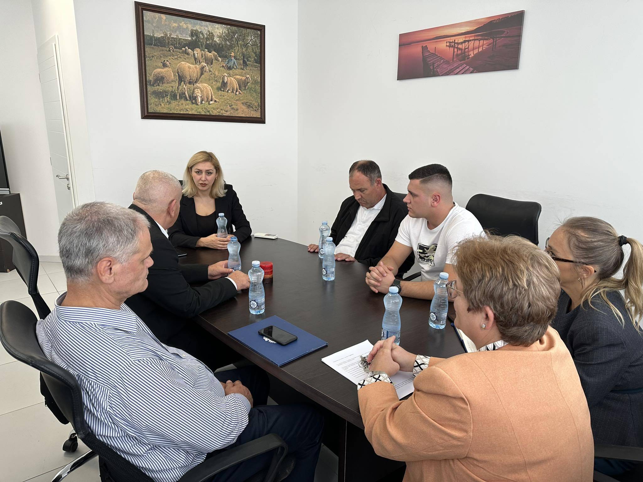 MBPZhR-ja shënon ?Javën e njeriut me shkop të bardhë?