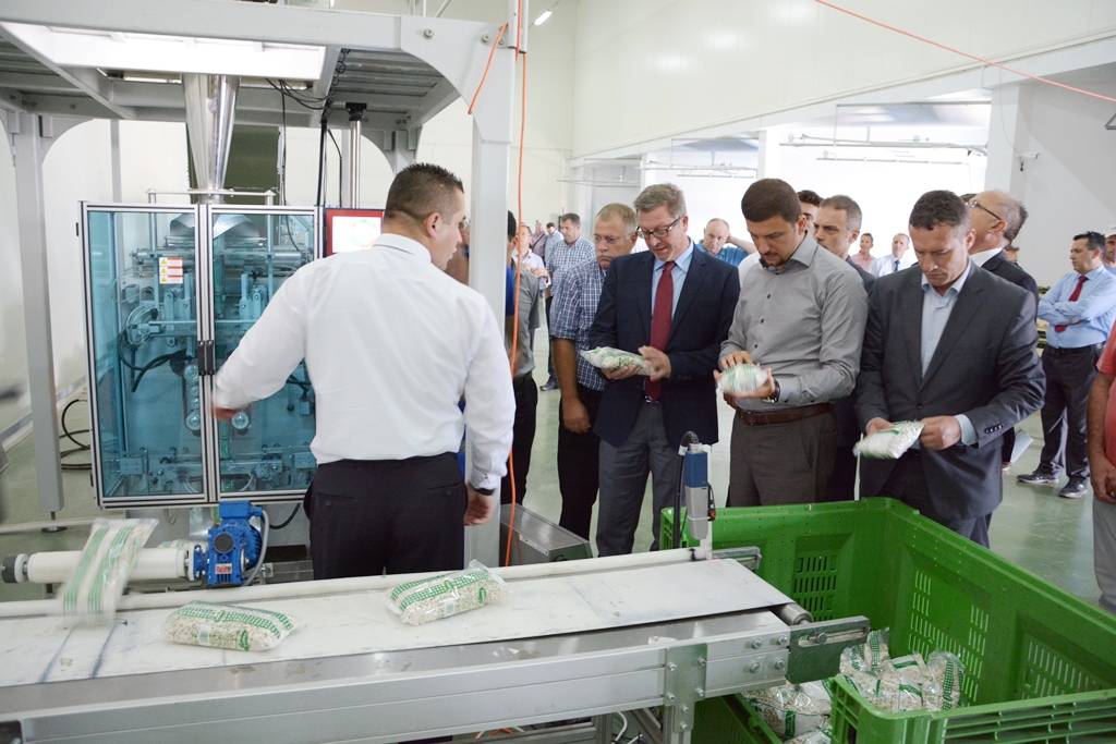 06_08_2015_1929425_Qendrat_grumbulluese3